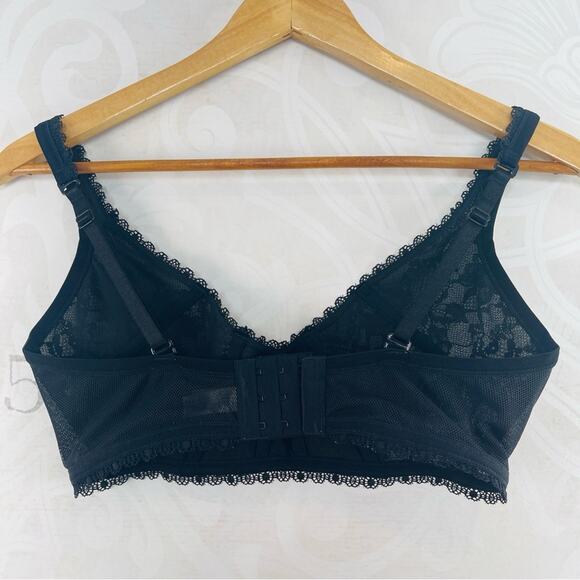 New Victoria’s Secret Very Sexy lace no wire sling balconette bralette bustier - Picture 5 of 11